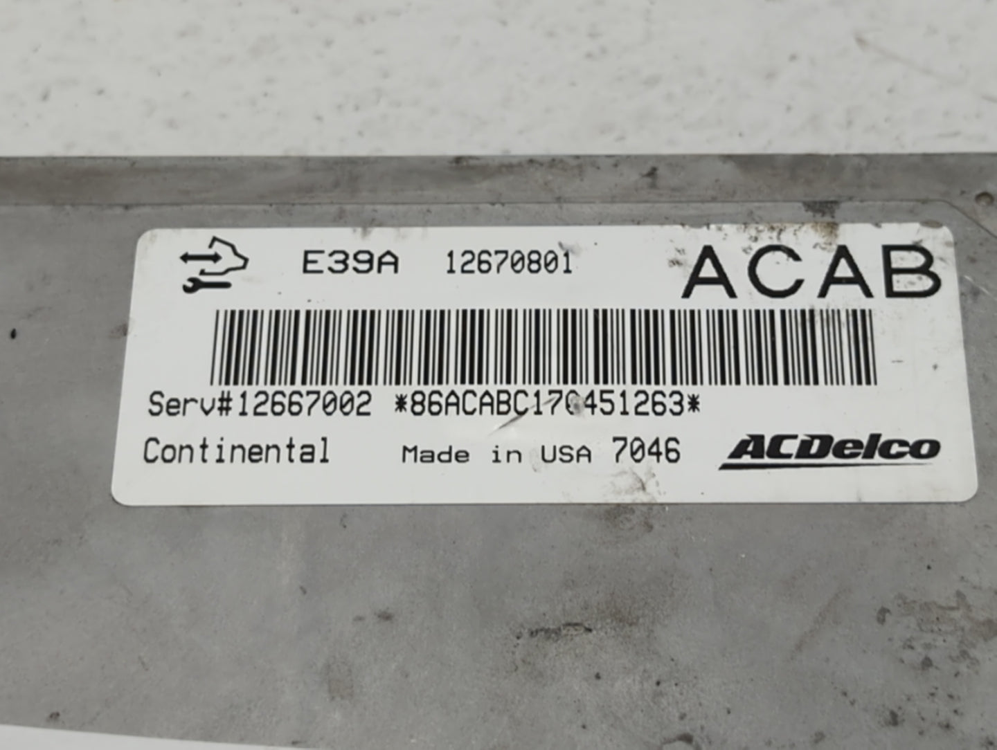 2017 Buick Enclave PCM Engine Control Computer ECU ECM PCU OEM P/N:12667002 12670801, 12694743, 12687296 Fits Fits 2018 2019