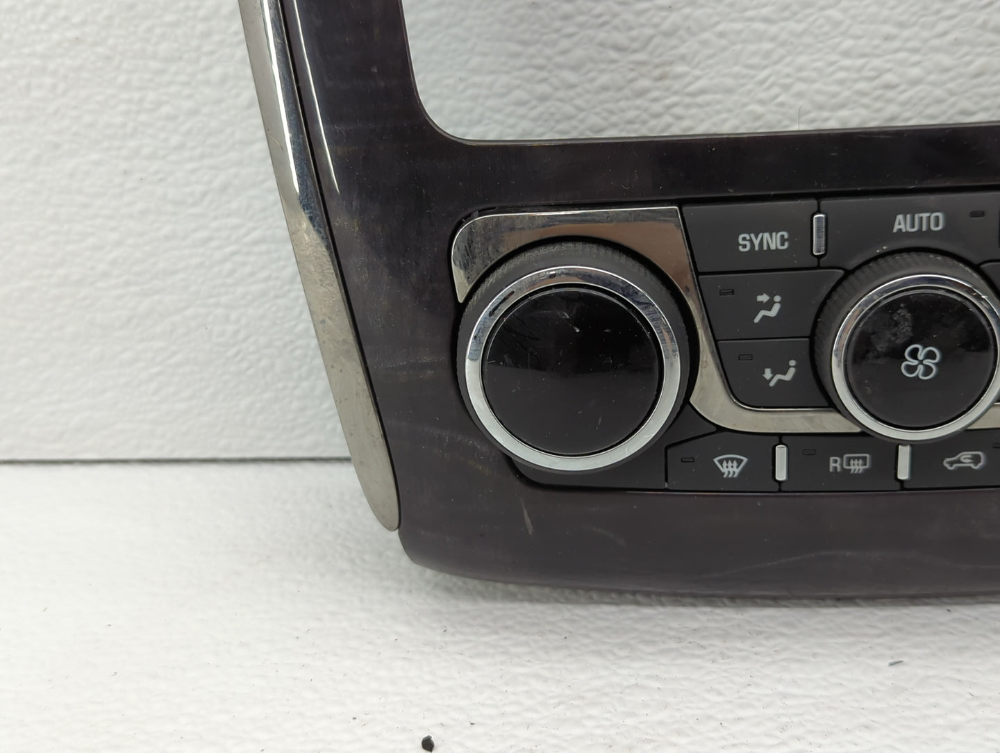 2013-2017 Buick Enclave Climate Control Module Temperature AC/Heater Replacement P/N:23158335 23251328 Fits OEM Used Auto Pa