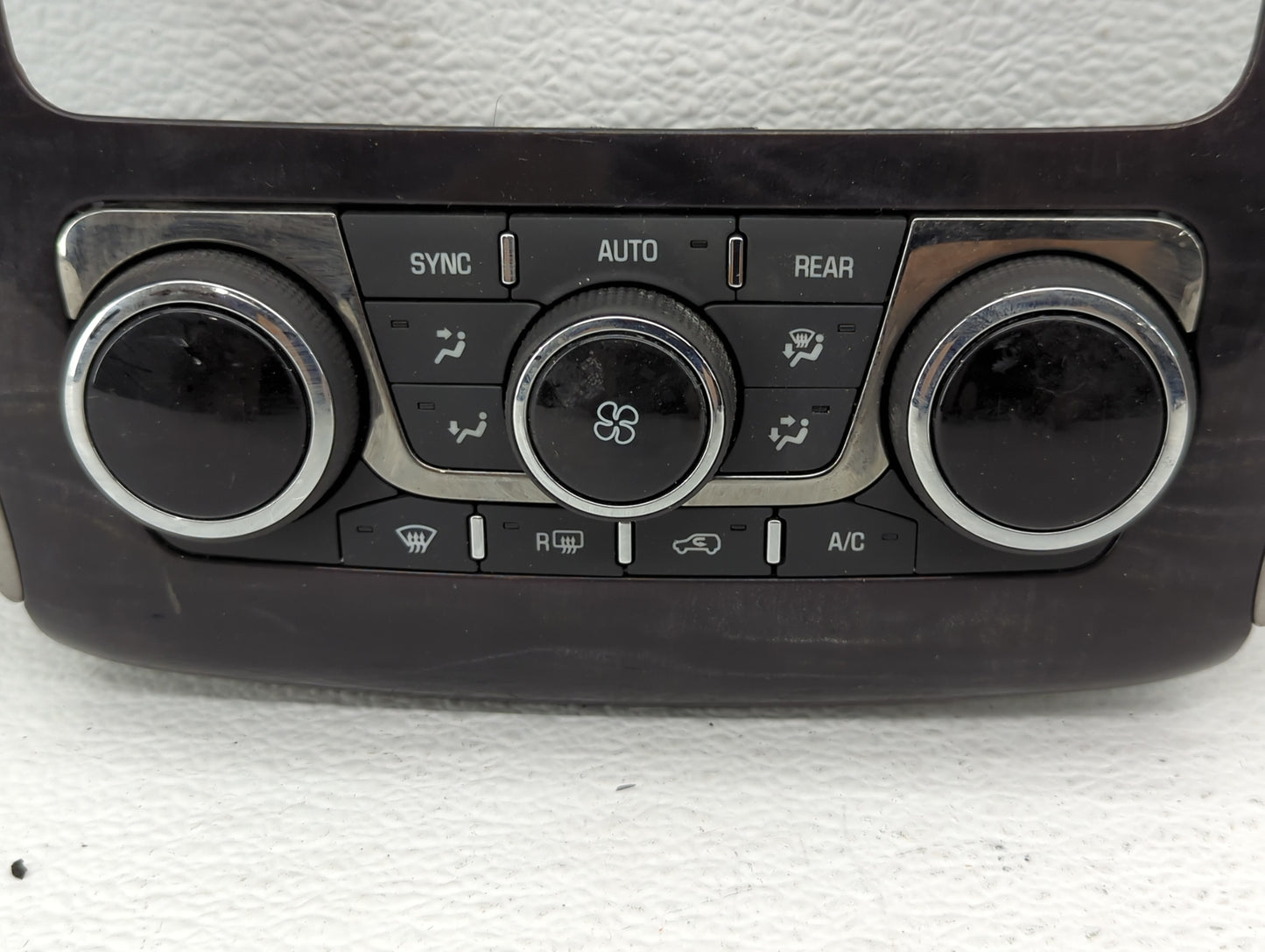 2013-2017 Buick Enclave Climate Control Module Temperature AC/Heater Replacement P/N:23158335 23251328 Fits OEM Used Auto Pa