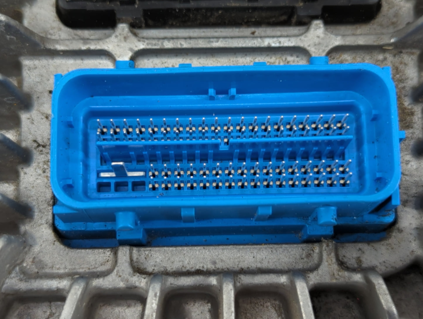 2017 Buick Enclave PCM Engine Control Computer ECU ECM PCU OEM P/N:12666070 12667189, 12667002, 12708794 Fits Fits 2018 2019