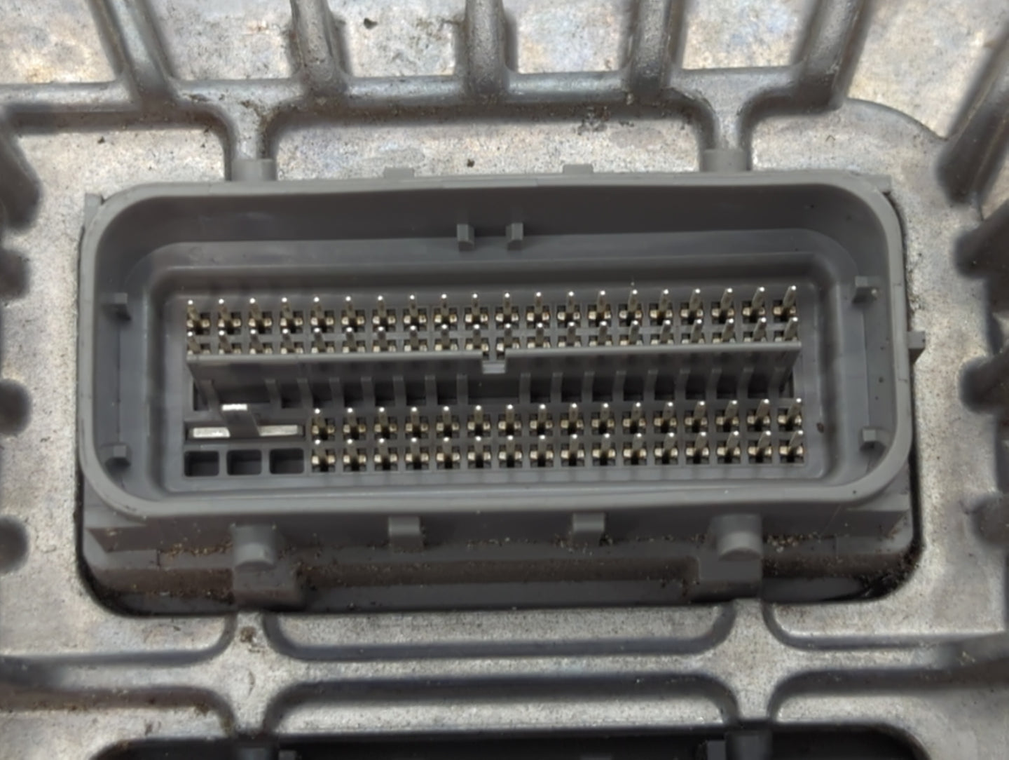 2017 Buick Enclave PCM Engine Control Computer ECU ECM PCU OEM P/N:12667002 12670801 Fits Fits 2018 2019 2020 OEM Used Auto 