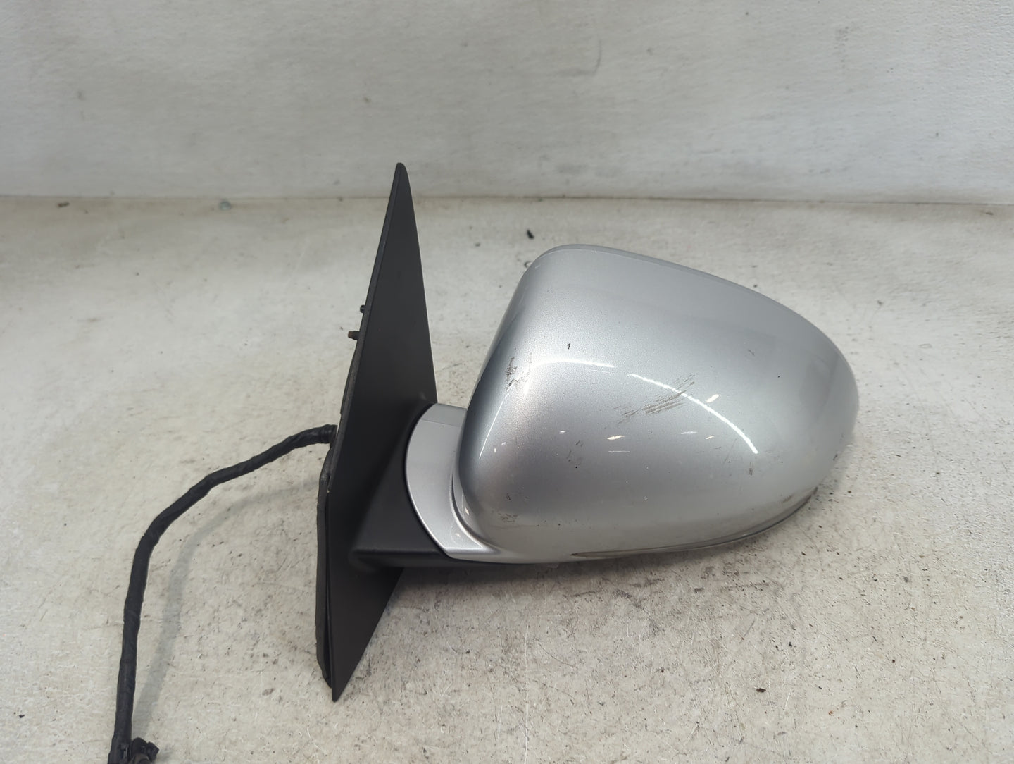 2008-2017 Buick Enclave Driver Side View Mirror - Left Door Mirror OEM Used - Oemusedautoparts1.com