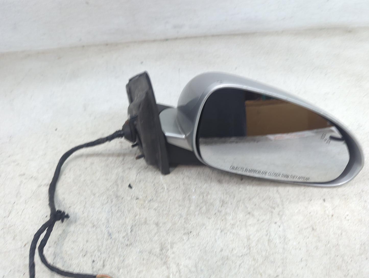 2013-2017 Buick Enclave Passenger Side View Mirror - Right Door Mirror OEM Used - Oemusedautoparts1.com