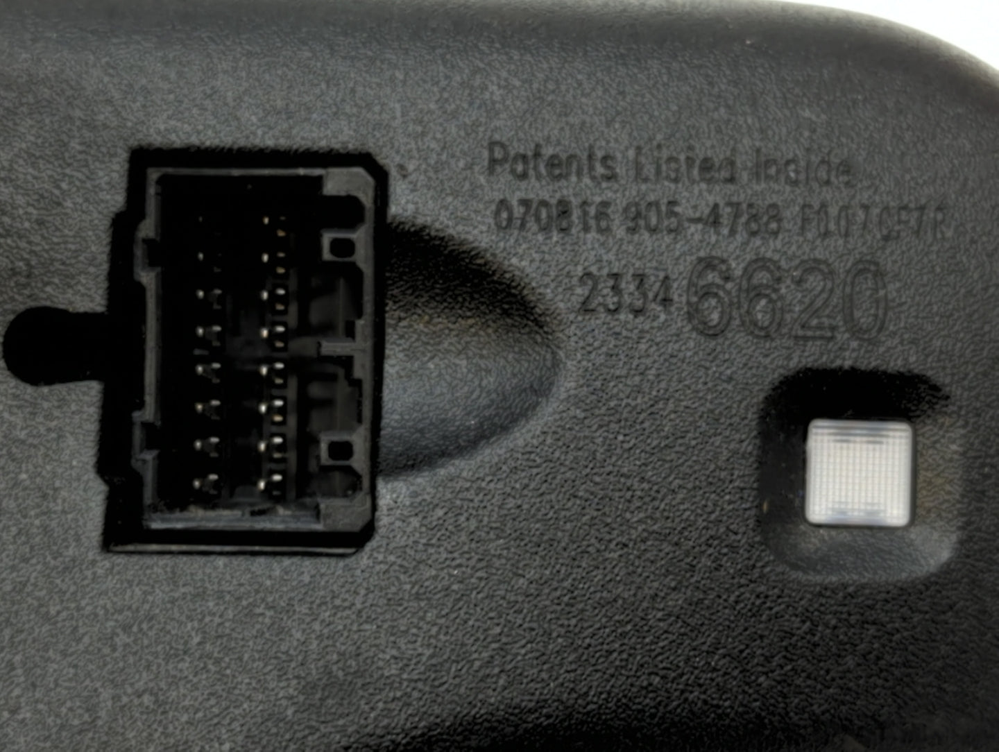 2009-2017 Buick Enclave Interior Rear View Mirror Replacement OEM P/N:23346620 Fits OEM Used Auto Parts - Oemusedautoparts1.