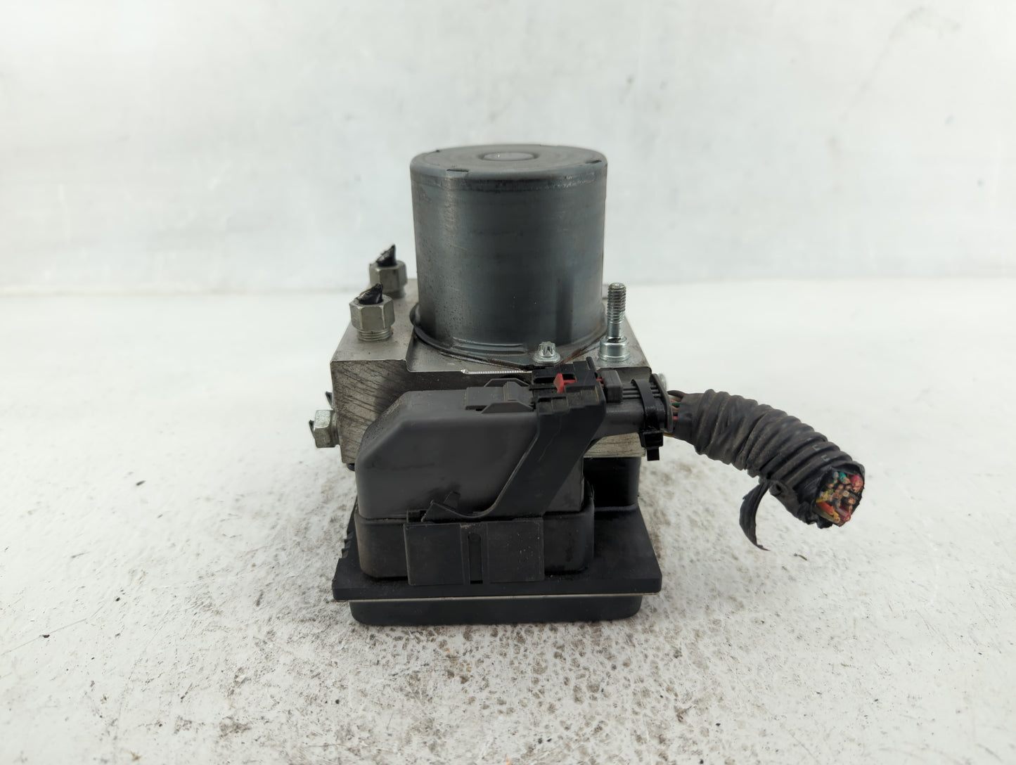 2012-2017 Buick Enclave ABS Pump Control Module Replacement P/N:23407415 Fits Fits 2012 2013 2014 2015 2016 2017 OEM Used Au