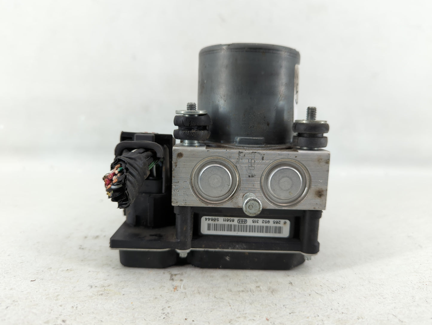 2012-2017 Buick Enclave ABS Pump Control Module Replacement P/N:23407415 Fits Fits 2012 2013 2014 2015 2016 2017 OEM Used Au