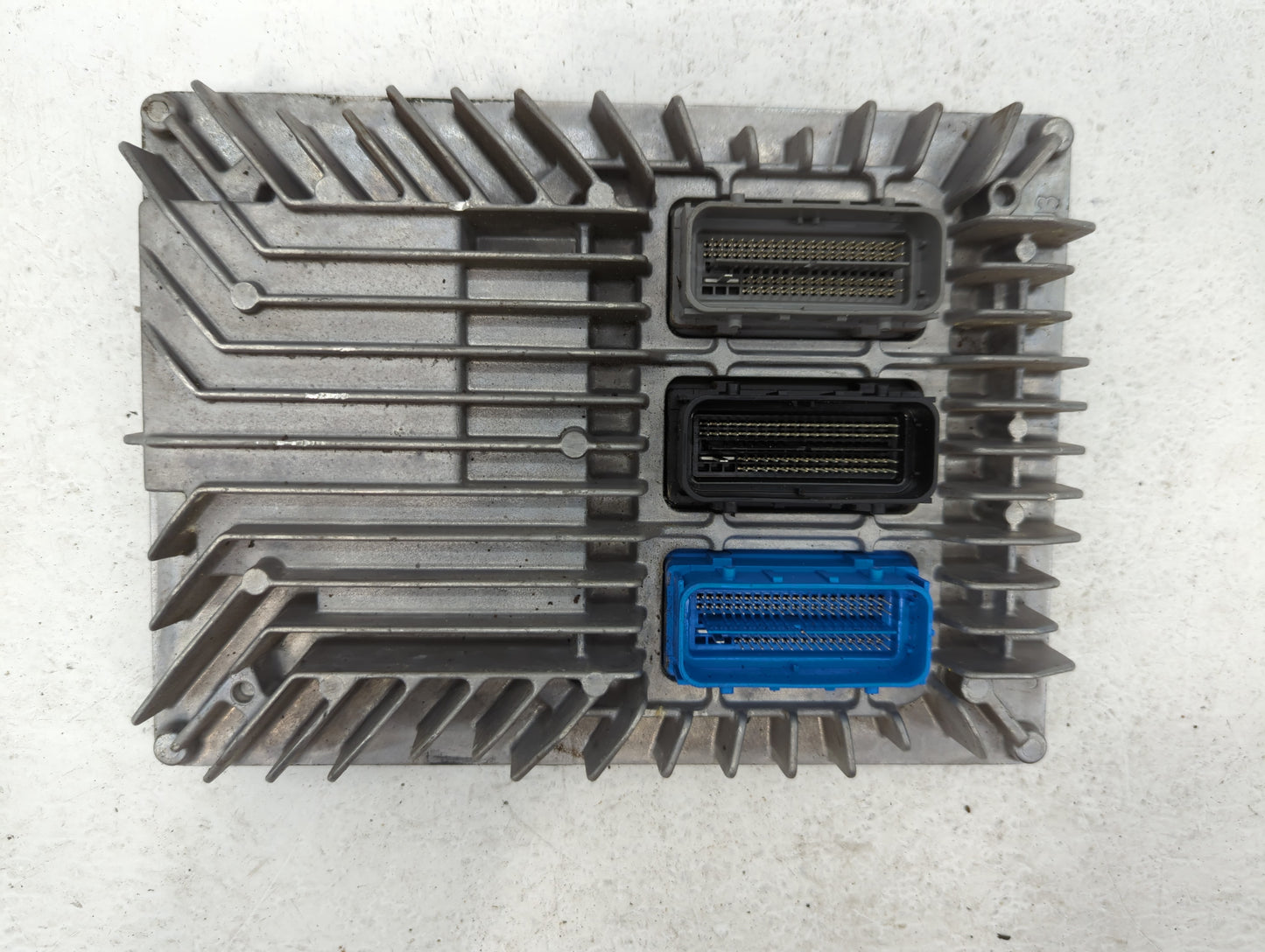 2017 Buick Enclave PCM Engine Control Computer ECU ECM PCU OEM P/N:12670801 Fits Fits 2018 2019 2020 OEM Used Auto Parts - O