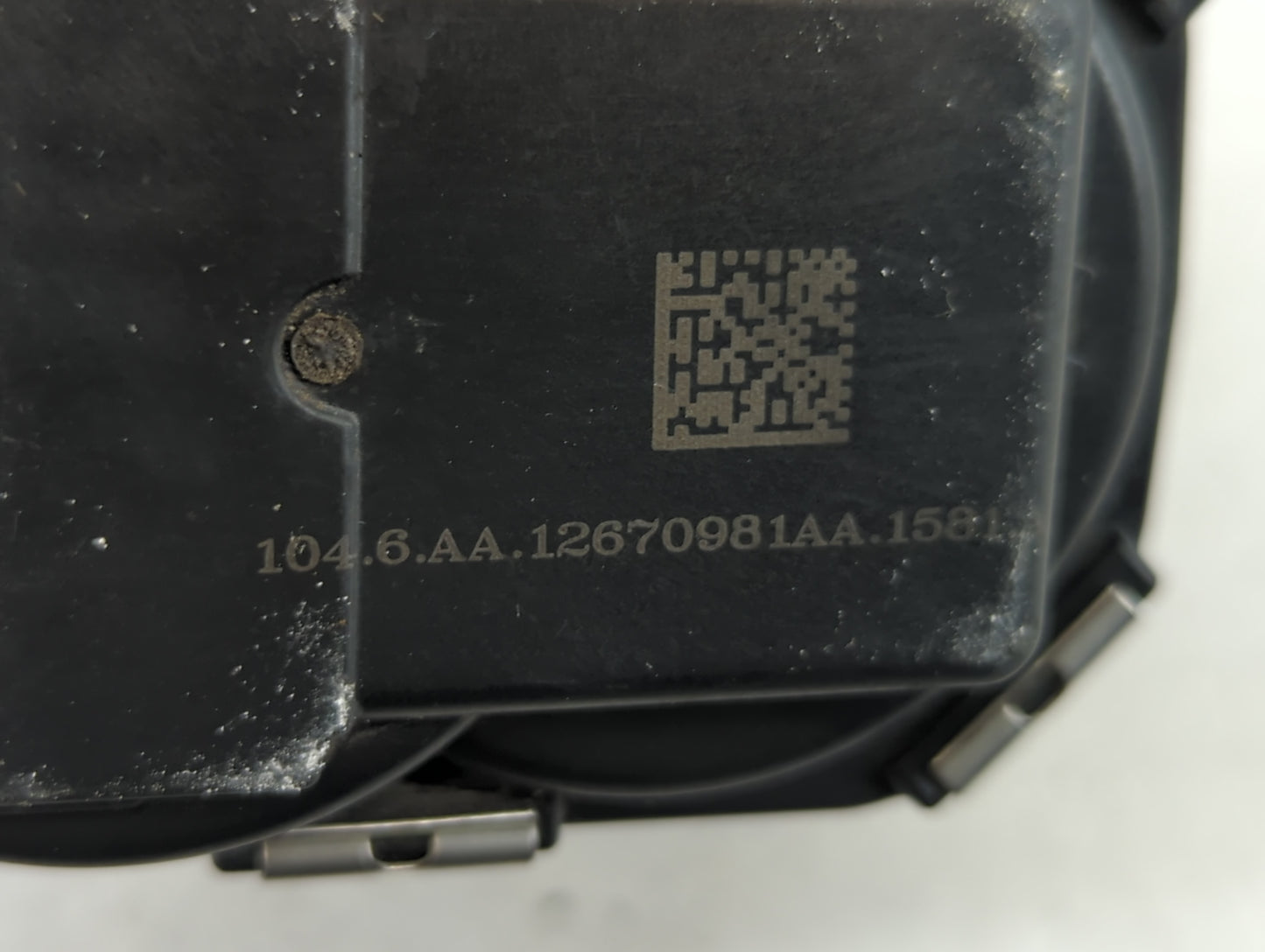 2012-2020 Buick Enclave Throttle Body P/N:12670981AA Fits Fits 2012 2013 2014 2015 2016 2017 2018 2019 2020 2021 2022 OEM Us