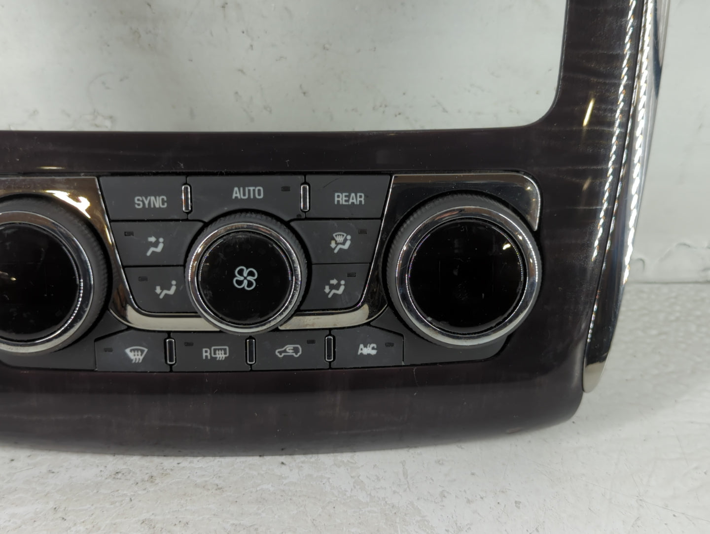 2013-2017 Buick Enclave Climate Control Module Temperature AC/Heater Replacement P/N:147589501 23251328 Fits OEM Used Auto P
