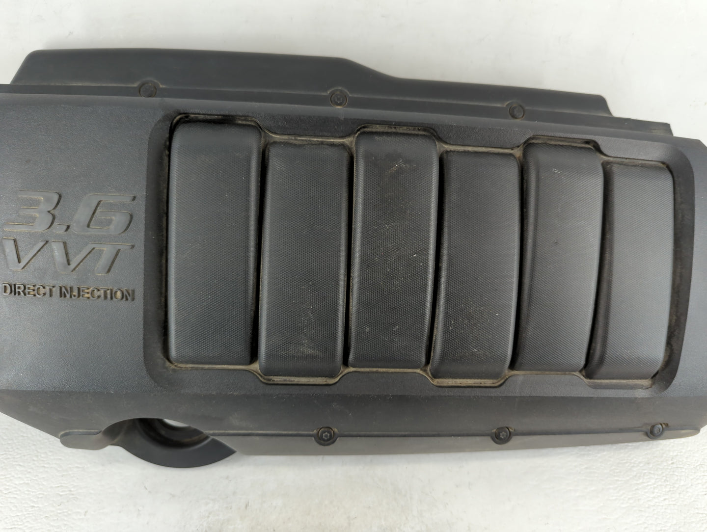 2017 Buick Enclave Engine Cover - Oemusedautoparts1.com