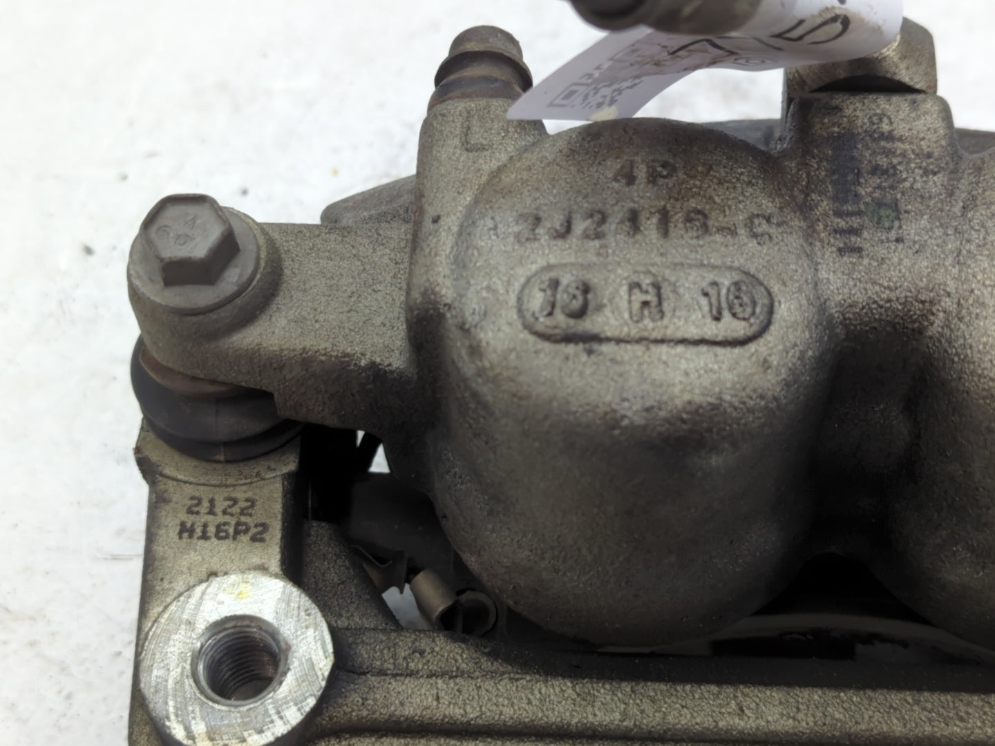 2008-2017 Buick Enclave Front Passenger Right Brake Caliper - Oemusedautoparts1.com