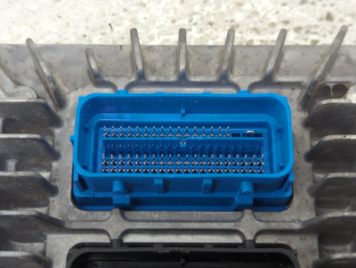 2017 Buick Enclave PCM Engine Control Computer ECU ECM PCU OEM P/N:12670801 12667002 Fits 2018 2019 2020 OEM Used Auto Parts