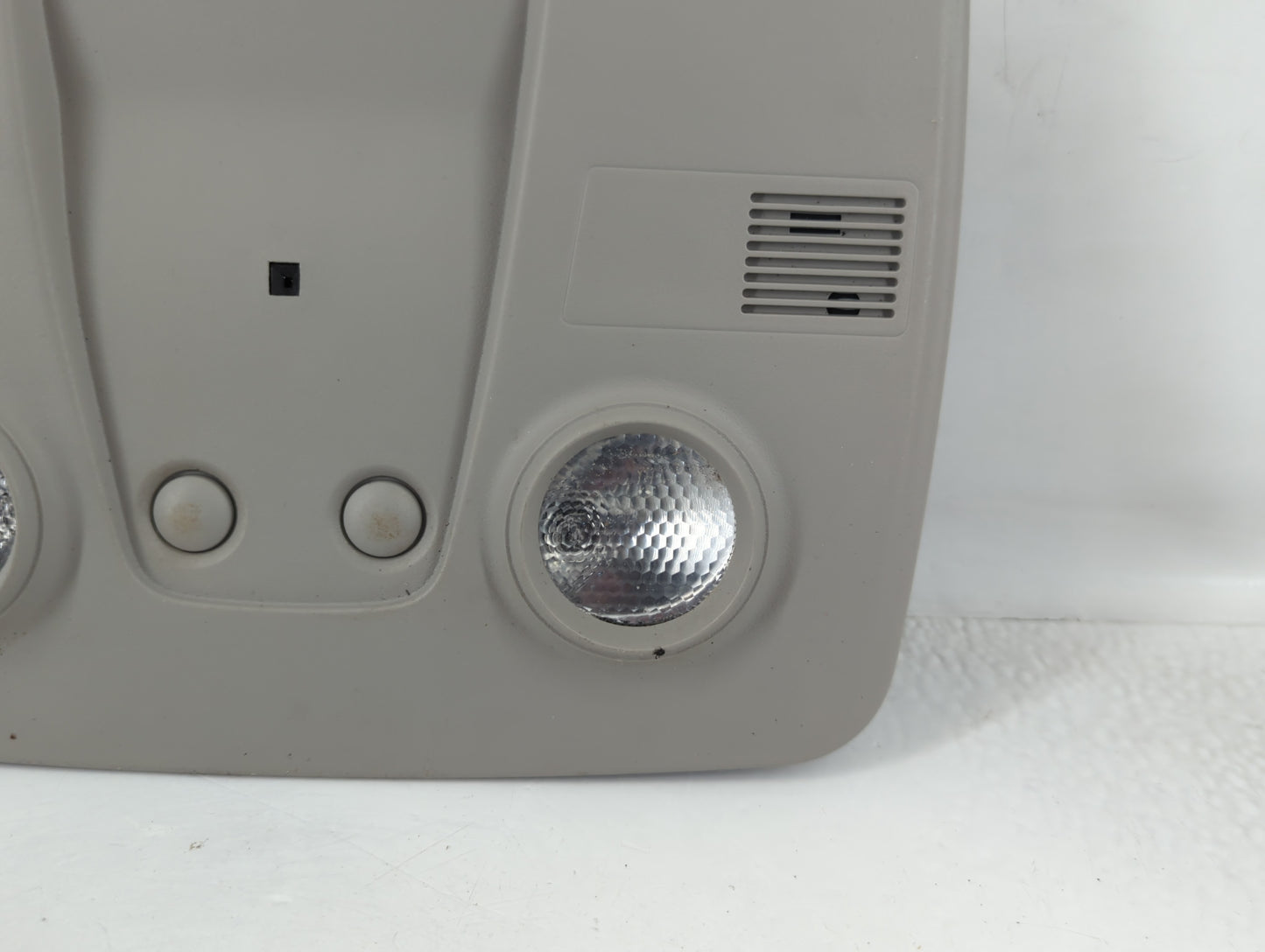 2017 Buick Enclave Overhead Roof Console - Oemusedautoparts1.com