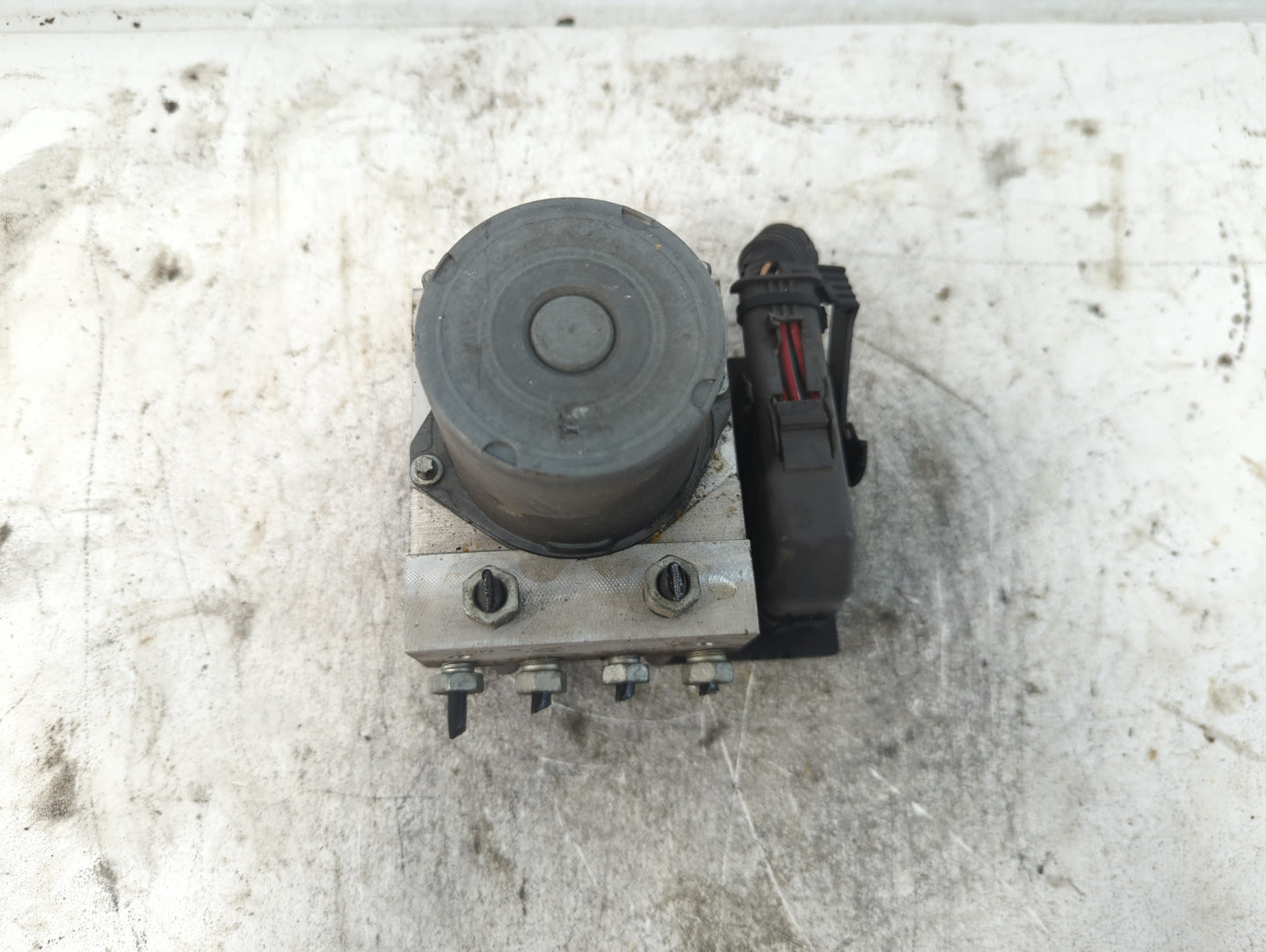 2012-2017 Buick Enclave ABS Pump Control Module Replacement P/N:23407415 Fits Fits 2012 2013 2014 2015 2016 2017 OEM Used Au