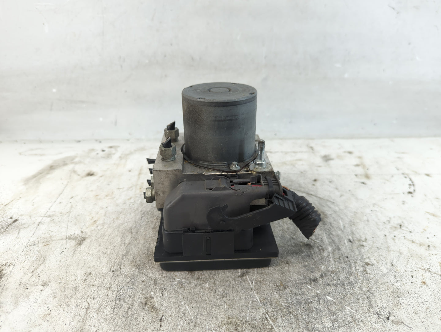 2012-2017 Buick Enclave ABS Pump Control Module Replacement P/N:23407415 Fits Fits 2012 2013 2014 2015 2016 2017 OEM Used Au