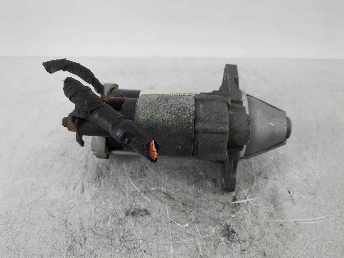 2014-2021 Buick Encore Car Starter Motor Solenoid OEM P/N:25 198 414 Fits Fits 2014 2015 2016 2017 2018 2019 2020 2021 OEM U