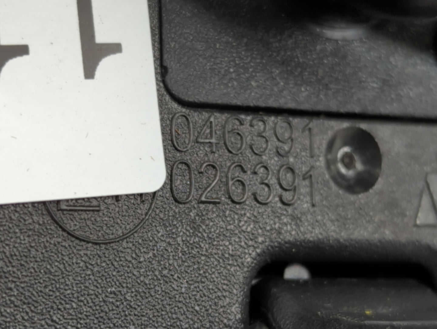 2013-2021 Buick Encore Interior Rear View Mirror Replacement OEM P/N:026391 046391 Fits OEM Used Auto Parts - Oemusedautopar