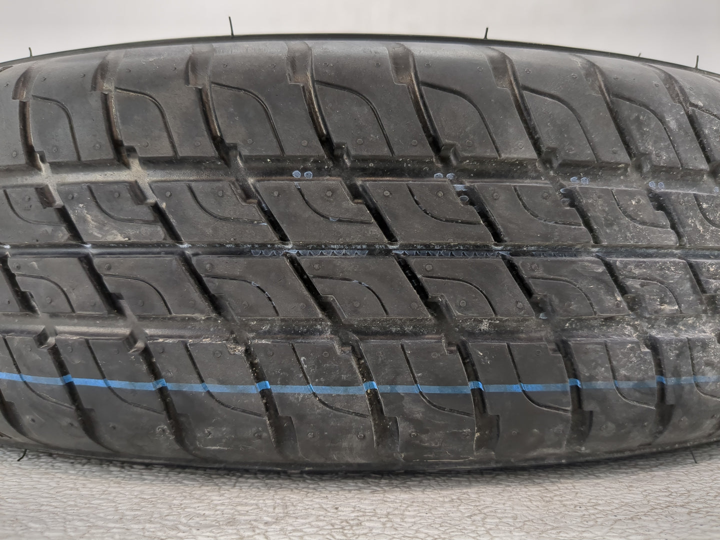 2013-2022 Buick Encore Spare Donut Tire Wheel Rim Oem - Oemusedautoparts1.com