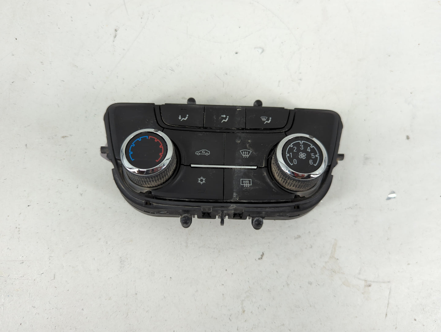 2017-2020 Buick Encore Climate Control Module Temperature AC/Heater Replacement P/N:A2C1134980001 39081561 Fits OEM Used Aut