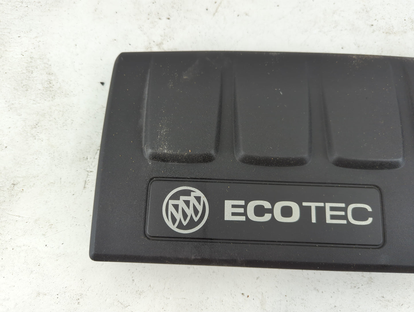 2017 Buick Encore Engine Cover - Oemusedautoparts1.com