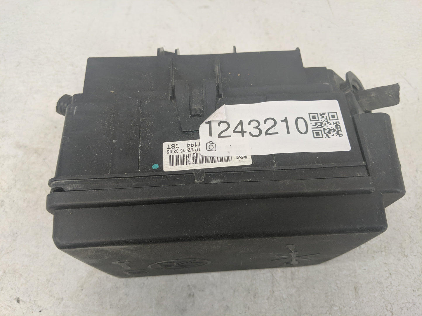 2017 Buick Encore Fusebox Fuse Box Panel Relay Module Fits OEM Used Auto Parts - Oemusedautoparts1.com