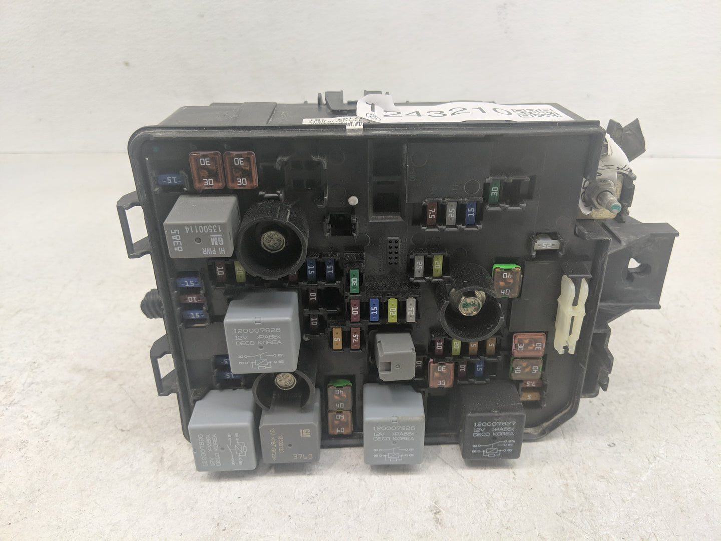 2017 Buick Encore Fusebox Fuse Box Panel Relay Module Fits OEM Used Auto Parts - Oemusedautoparts1.com