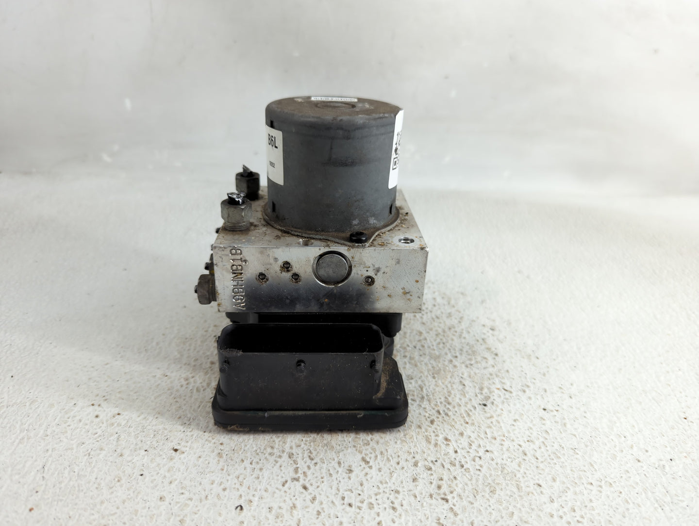 2017 Buick Encore ABS Pump Control Module Replacement P/N:42643519 Fits OEM Used Auto Parts - Oemusedautoparts1.com