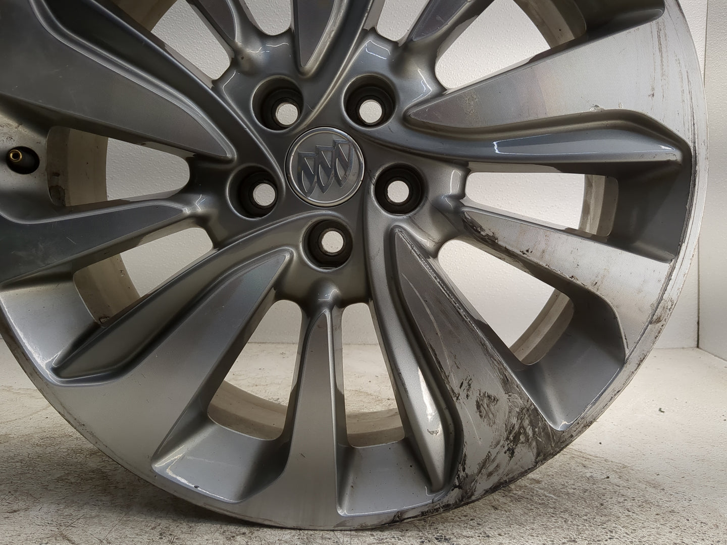2013-2022 Buick Encore Oem Wheel Rim - Oemusedautoparts1.com