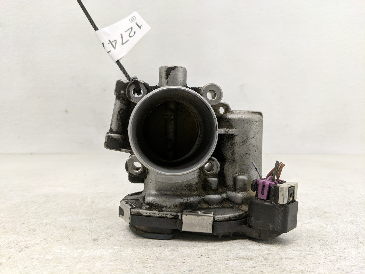 2013-2021 Buick Encore Throttle Body Fits Fits 2011 2012 2013 2014 2015 2016 2017 2018 2019 2020 2021 OEM Used Auto Parts - 