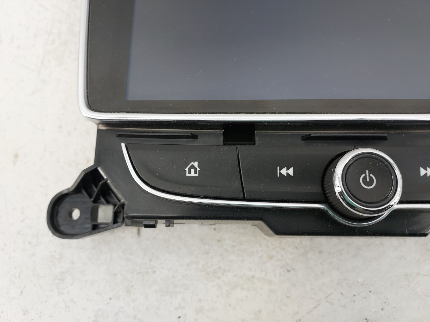 Buick Encore Information Display Screen - Oemusedautoparts1.com