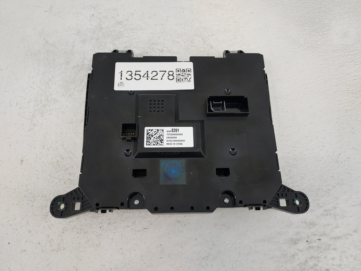 Buick Encore Information Display Screen - Oemusedautoparts1.com