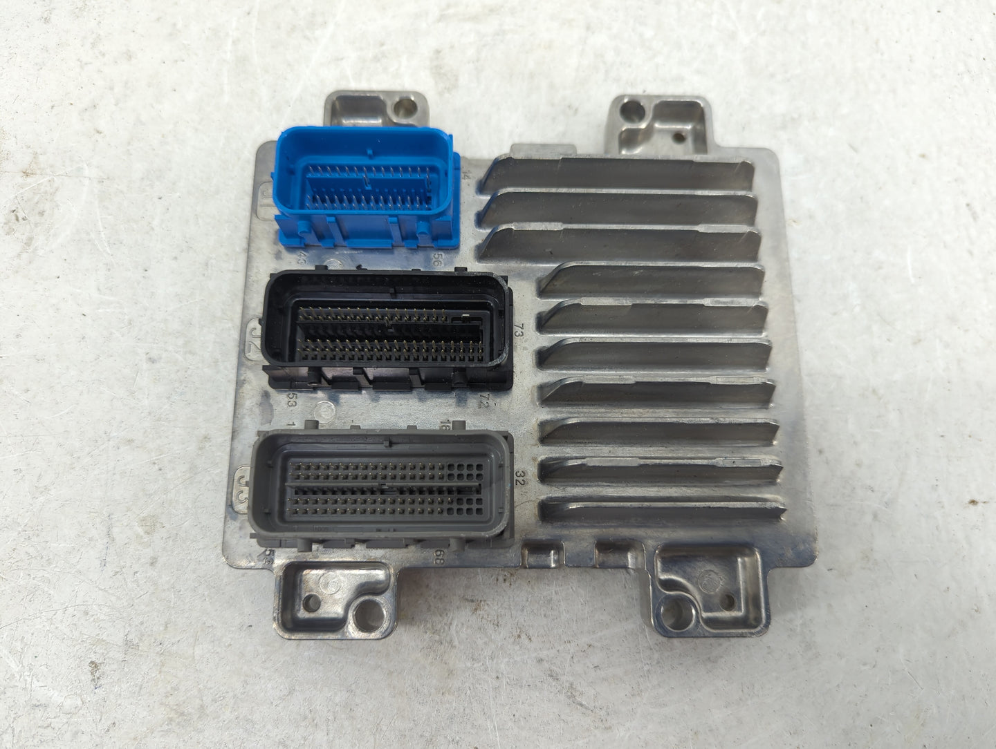2017-2021 Buick Encore PCM Engine Control Computer ECU ECM PCU OEM P/N:12695536 Fits Fits 2017 2018 2019 2020 2021 OEM Used 