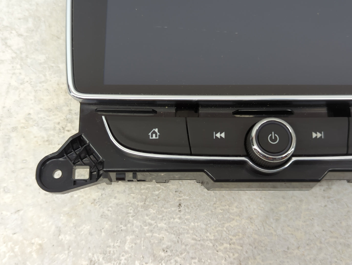2017-2021 Buick Encore Radio AM FM Cd Player Receiver Replacement P/N:42688395 Fits Fits 2017 2018 2019 2020 2021 OEM Used A