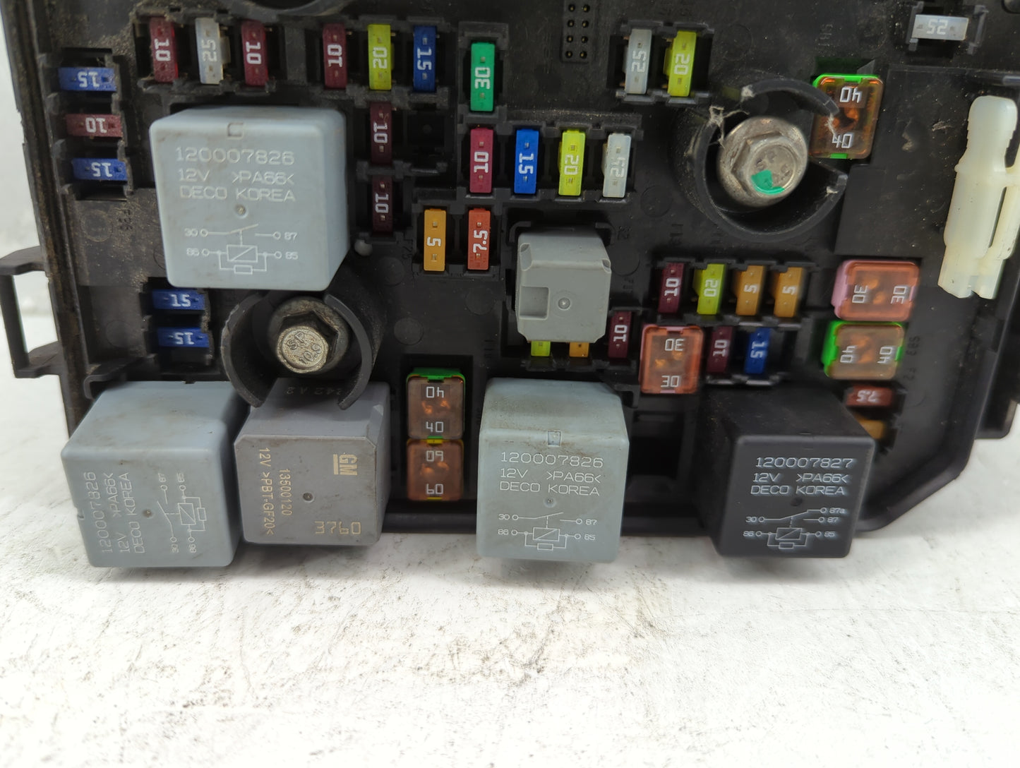 2017 Buick Encore Fusebox Fuse Box Panel Relay Module P/N:42397196 Fits OEM Used Auto Parts - Oemusedautoparts1.com