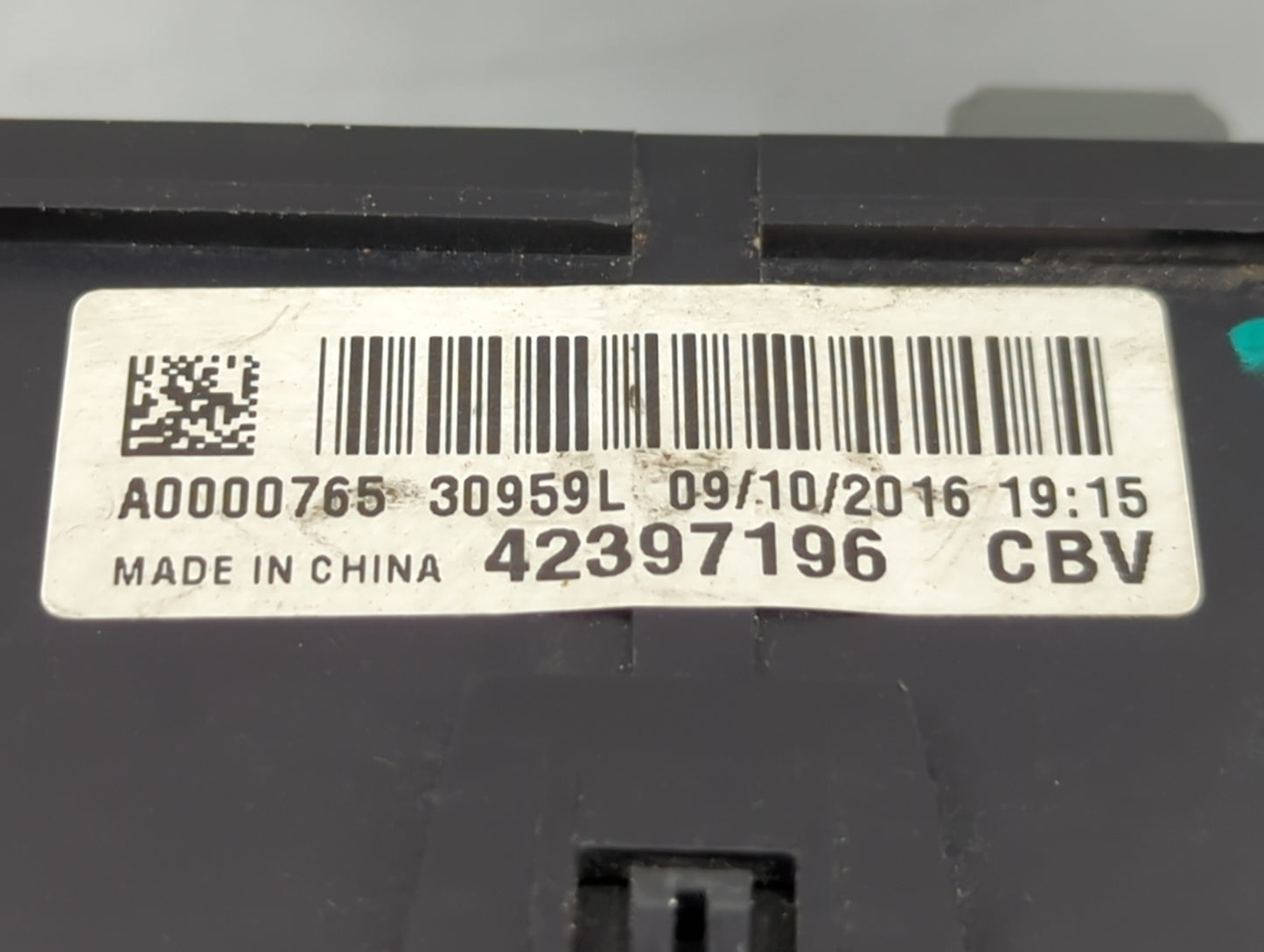 2017 Buick Encore Fusebox Fuse Box Panel Relay Module P/N:42397196 Fits OEM Used Auto Parts - Oemusedautoparts1.com