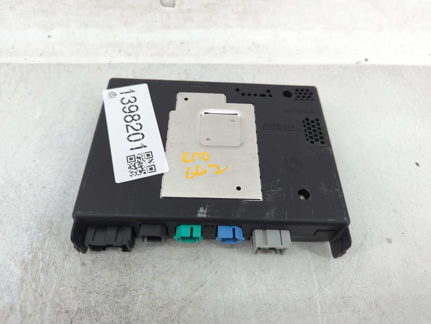 2017-2018 Buick Encore Radio AM FM Cd Player Receiver Replacement P/N:23228497 Fits Fits 2017 2018 2019 2020 2021 OEM Used A