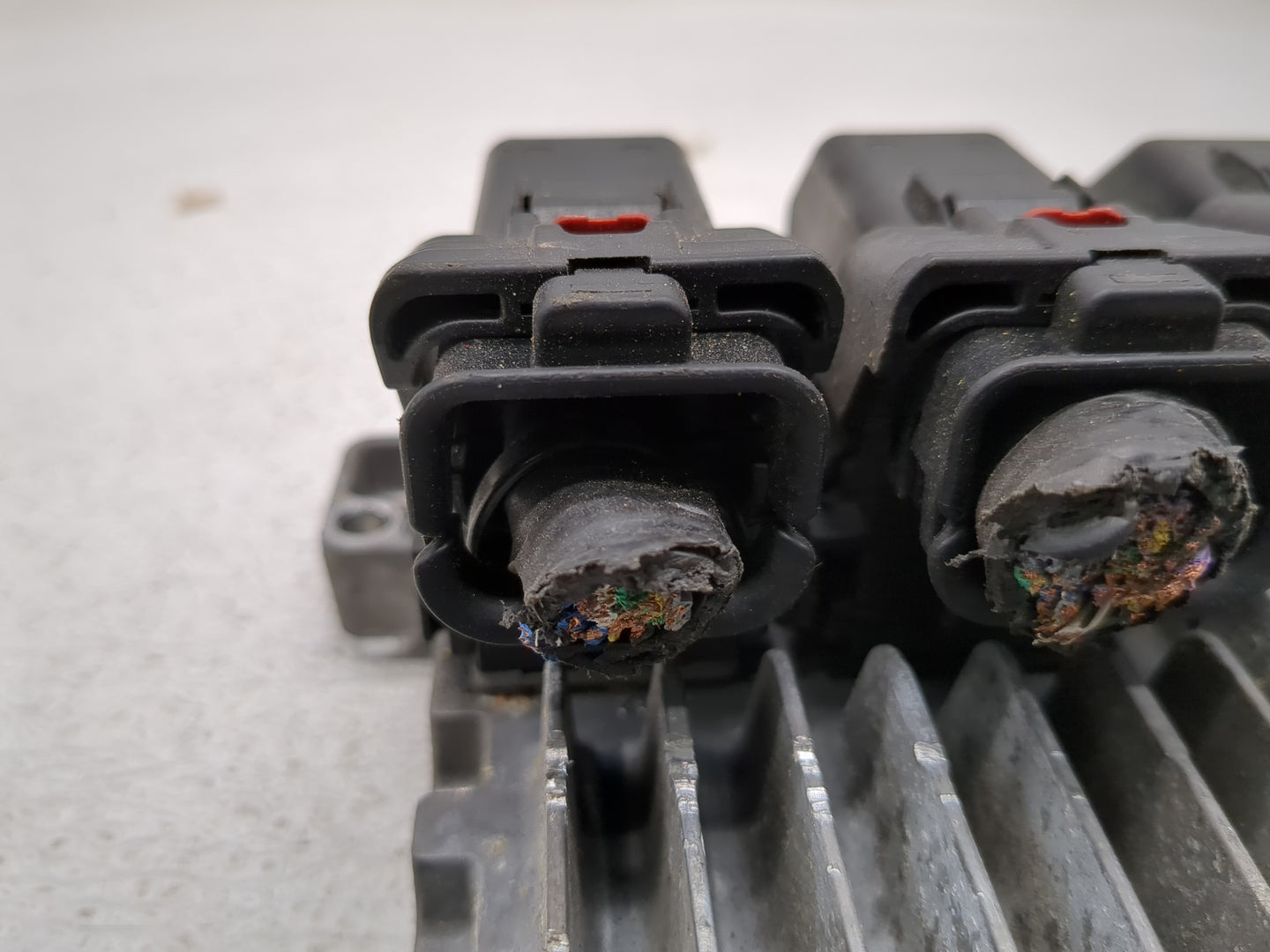 2017-2021 Buick Encore PCM Engine Control Computer ECU ECM PCU OEM P/N:12679097 12668986 Fits Fits 2017 2018 2019 2020 2021 