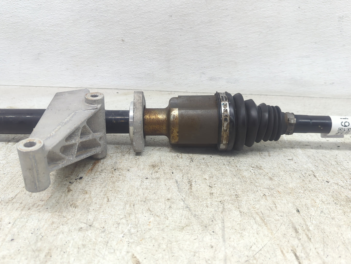 2016-2021 Buick Encore Axle Shaft Front Passenger Cv C/v - Oemusedautoparts1.com