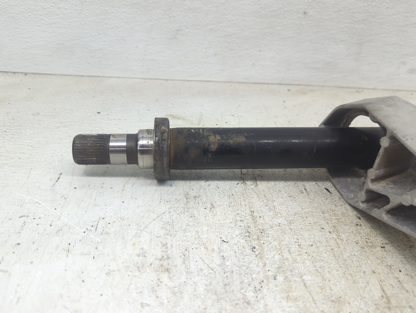 2016-2021 Buick Encore Axle Shaft Front Passenger Cv C/v - Oemusedautoparts1.com