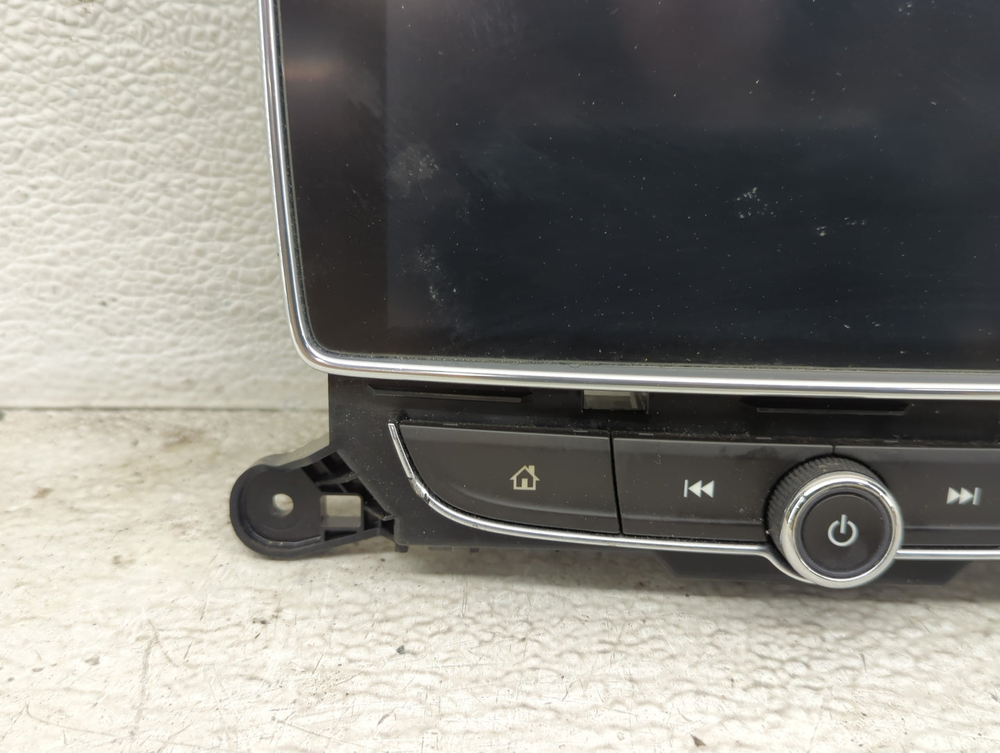 2017 Buick Encore Information Display Screen - Oemusedautoparts1.com