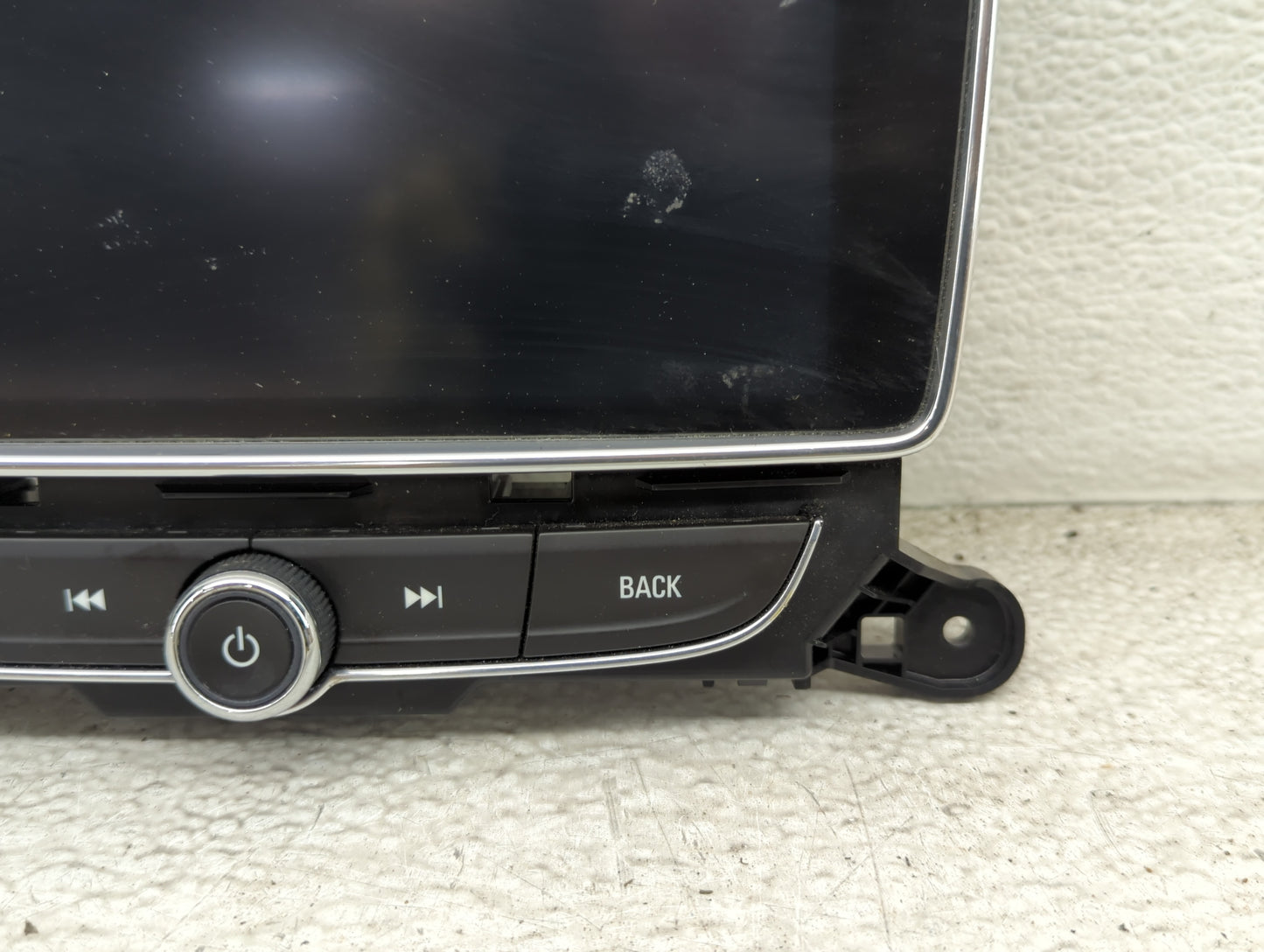 2017 Buick Encore Information Display Screen - Oemusedautoparts1.com