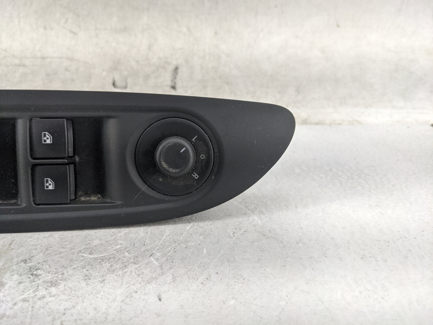 2017-2020 Buick Encore Master Power Window Switch Replacement Driver Side Left P/N:95025518-600R Fits Fits 2017 2018 2019 20