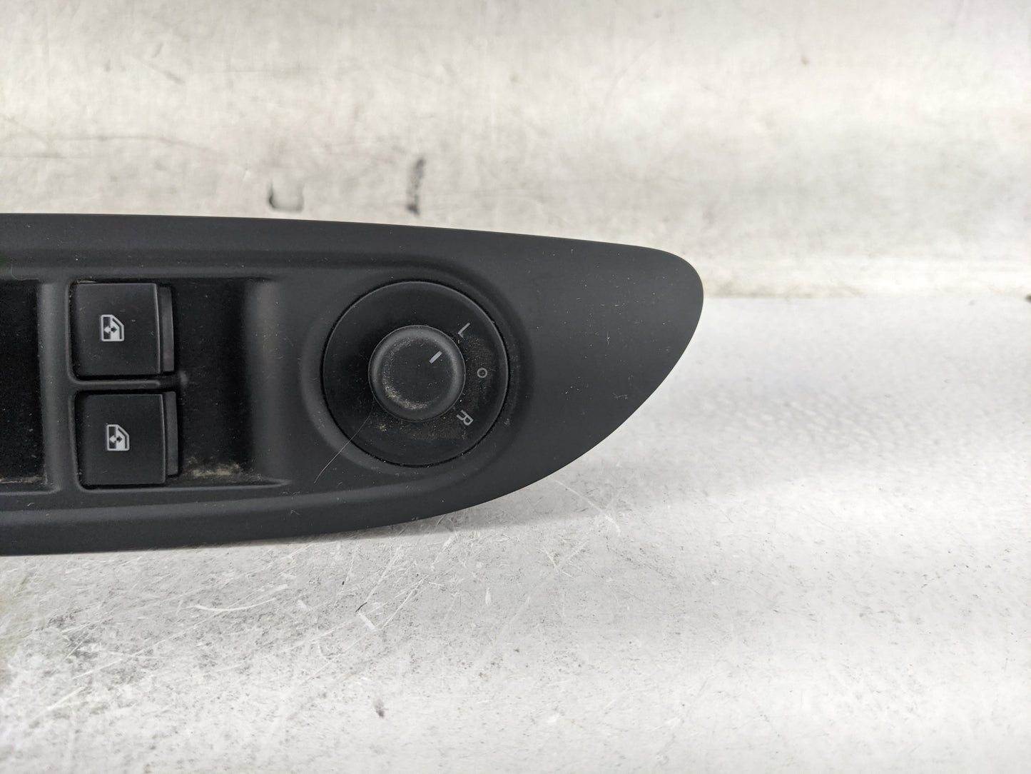 2017-2020 Buick Encore Master Power Window Switch Replacement Driver Side Left P/N:95025518-600R Fits Fits 2017 2018 2019 20