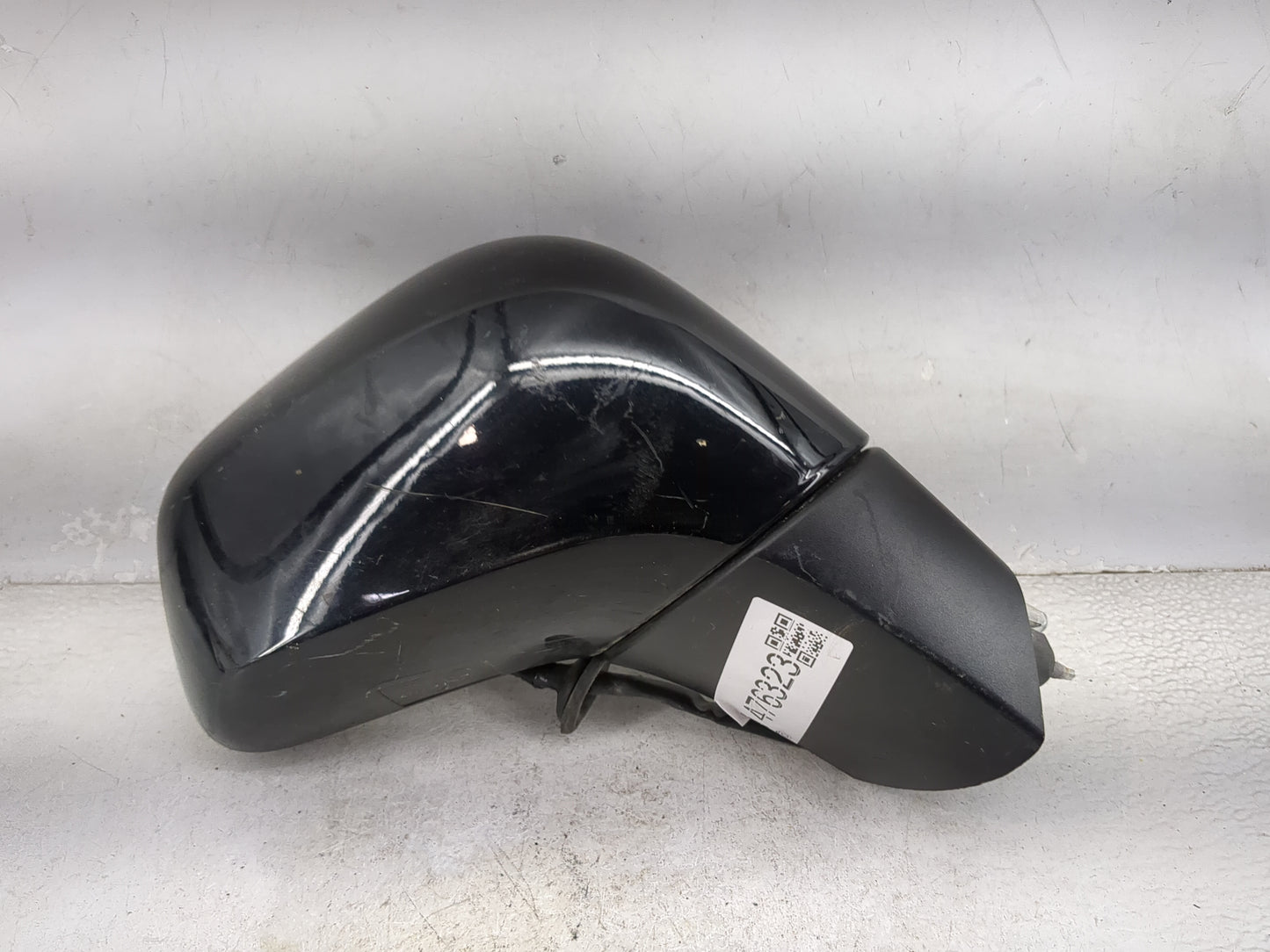 2017-2020 Buick Encore Passenger Side View Mirror - Right Door Mirror OEM Used - Oemusedautoparts1.com