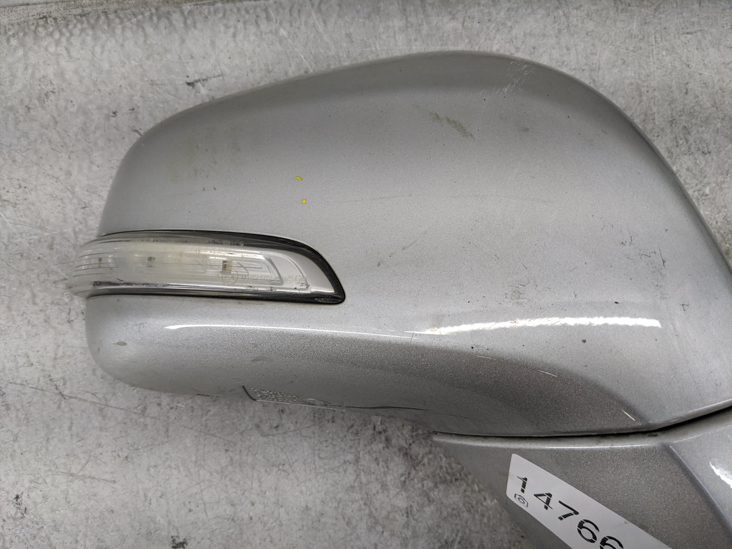 2017-2020 Buick Encore Passenger Side View Mirror - Right Door Mirror OEM Used - Oemusedautoparts1.com