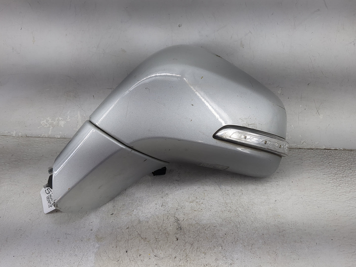 2017-2020 Buick Encore Driver Side View Mirror - Left Door Mirror OEM Used - Oemusedautoparts1.com
