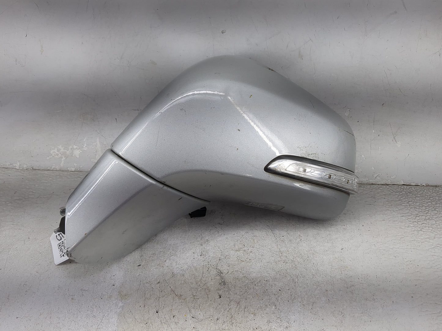 2017-2020 Buick Encore Driver Side View Mirror - Left Door Mirror OEM Used - Oemusedautoparts1.com