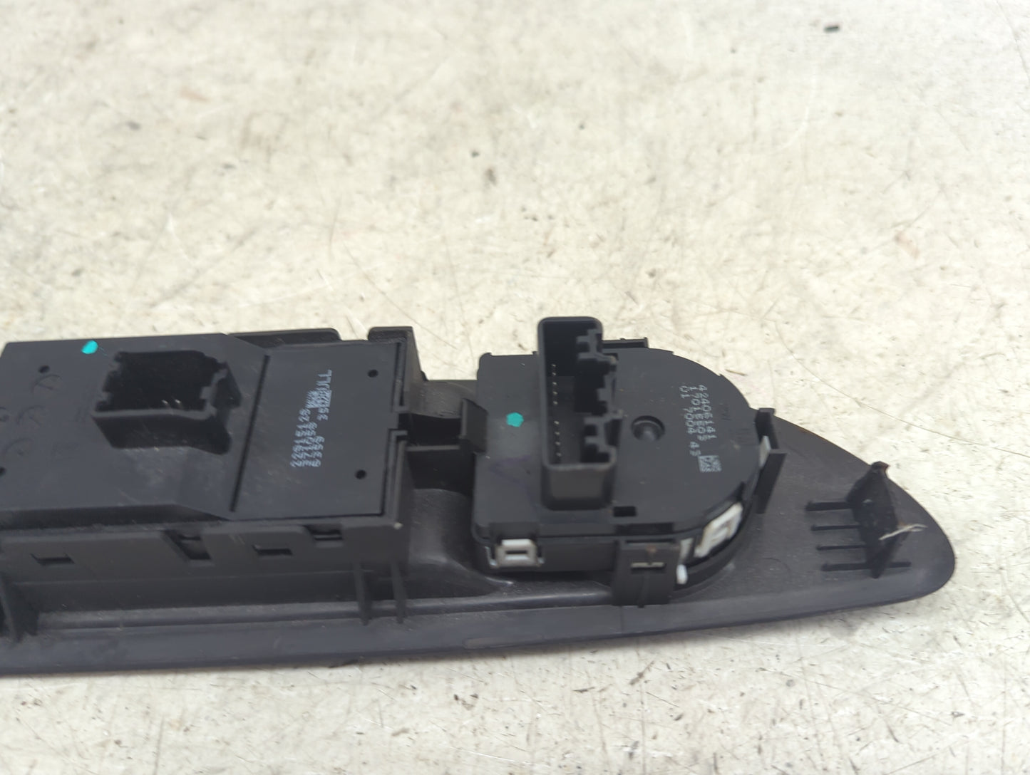2017-2021 Buick Encore Master Power Window Switch Replacement Driver Side Left P/N:96025618 19179074 Fits OEM Used Auto Part