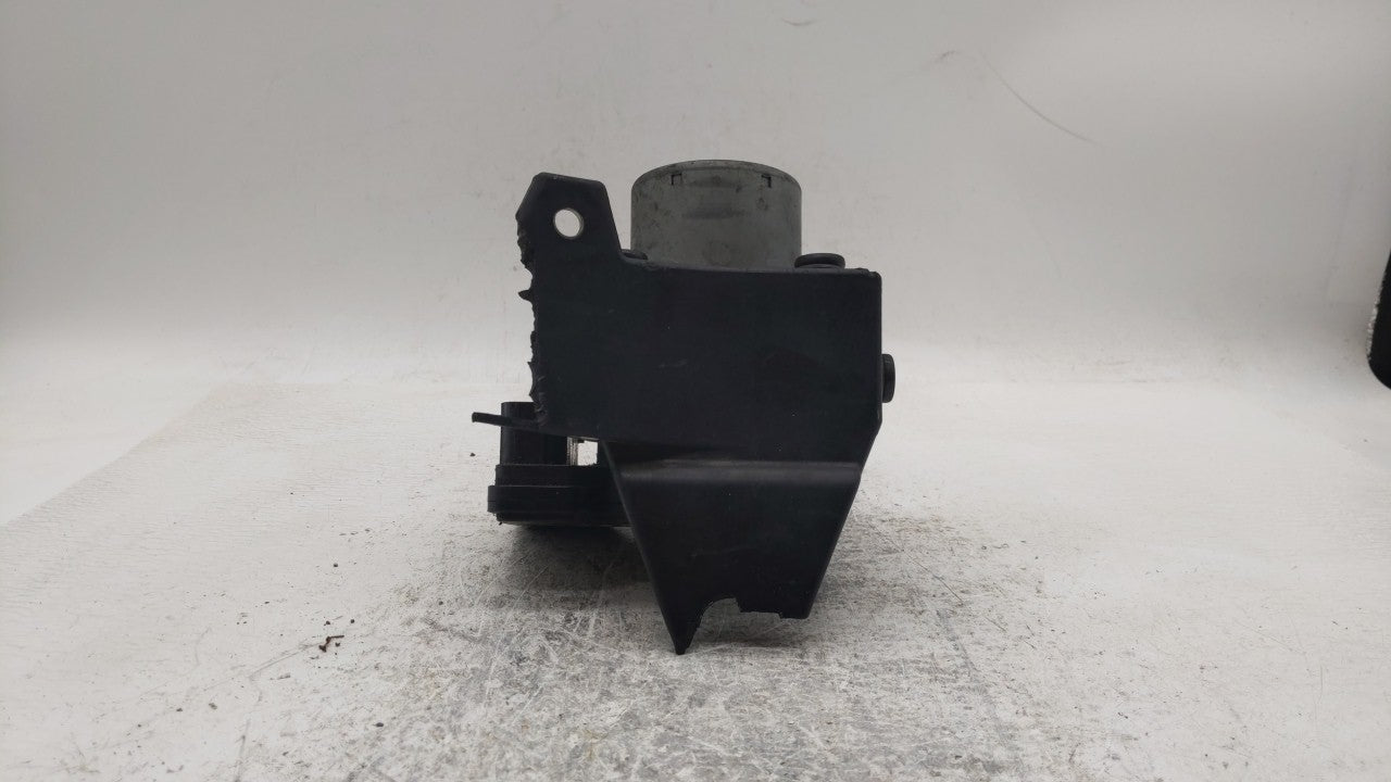 2017-2019 Buick Encore ABS Pump Control Module Replacement P/N:42643519 42520669, 42563014 Fits Fits 2017 2018 2019 OEM Used