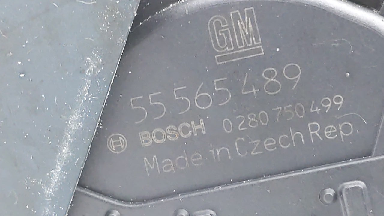 2013-2019 Buick Encore Throttle Body P/N:55565489 12644239AA, 55581662 Fits Fits 2011 2012 2013 2014 2015 2016 2017 2018 201